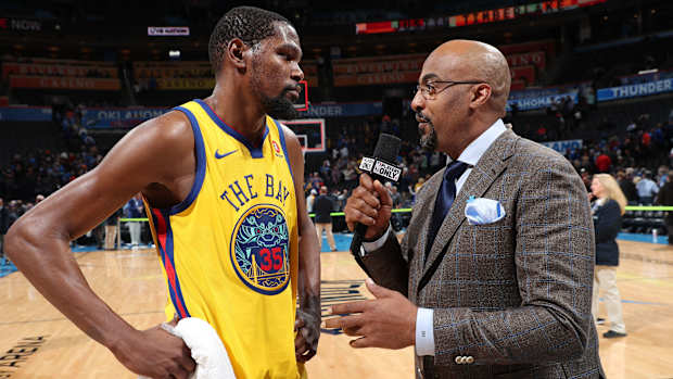 kevin-durant-warriors-media_.jpg